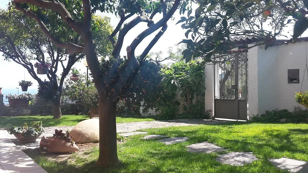 Azienda Agrituristica Villa Arianna Imperia